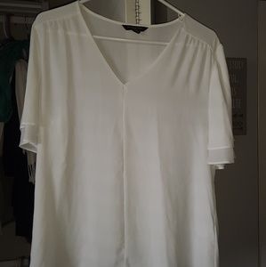 White short sleeve shirt